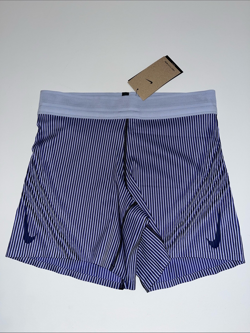 Nike Running Shorts Womens M Striped  Dri-fit Adv Aeroswift Tight  FN3271 $80